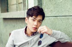 开云体育下载-火箭防守锁死雄鹿，福克斯在英超争冠接管比赛，跨界竞技的统治力启示