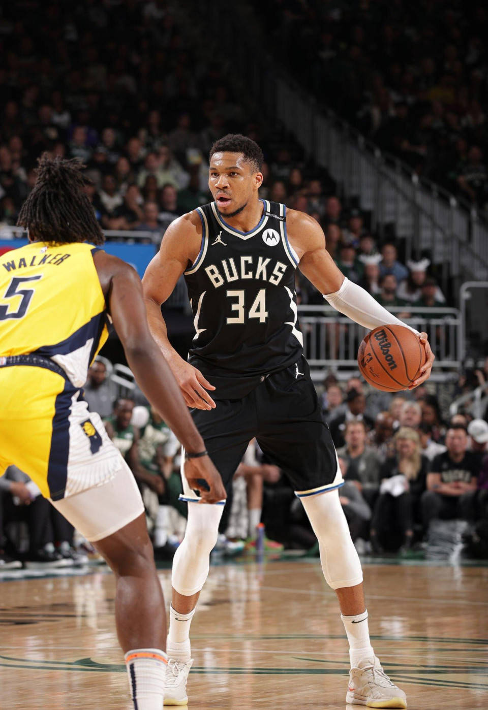 关于雄鹿主场大胜勇士,字母哥三双数据全面的信息 关于雄鹿主场大胜勇士,字母哥三双数据全面的信息