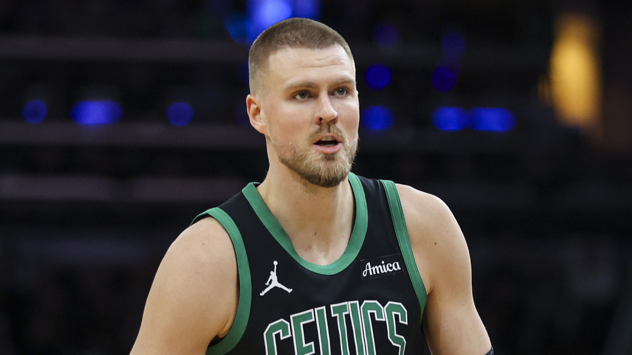 关于黄蜂逆转日本男篮，波尔津吉斯绝境逆转的信息