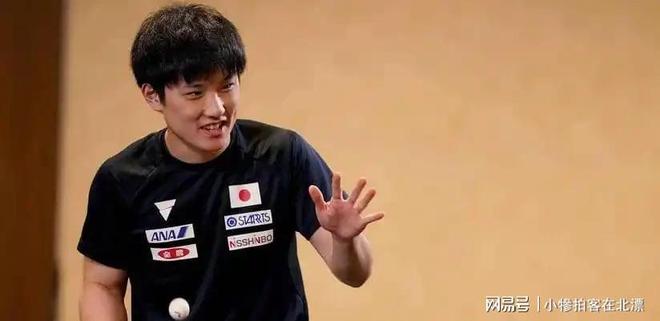 关于法国乒乓球队轻取英国乒乓球队，张本智和送出助攻的信息