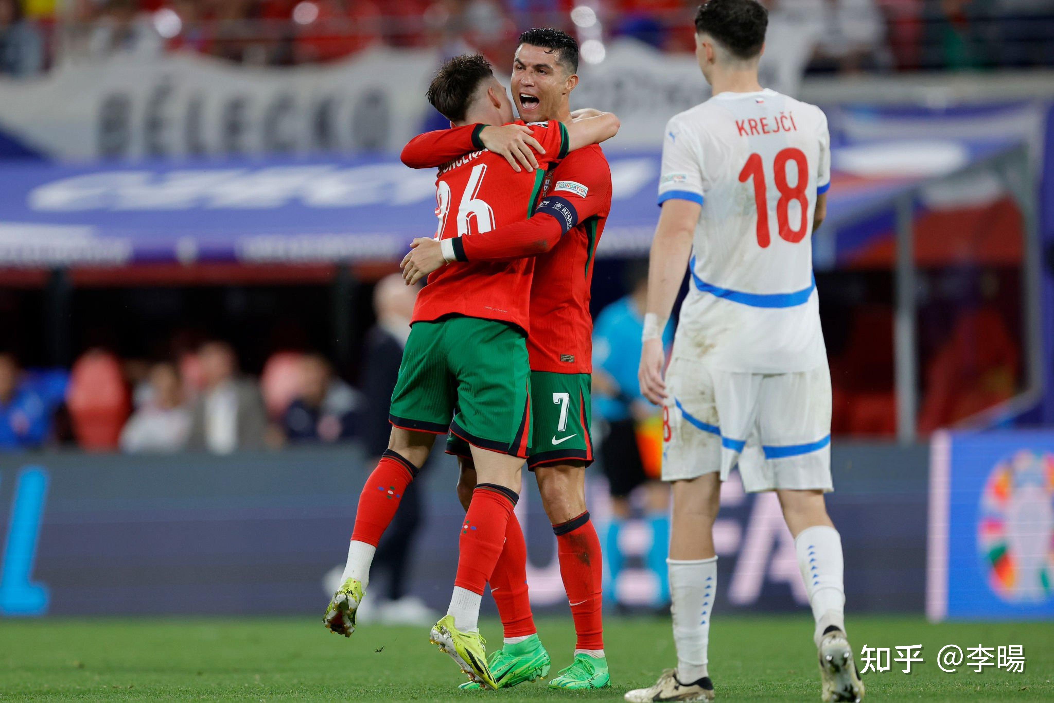 包含欧洲国家足球巅峰赛前赛决胜局迎来惊艳一役！的词条