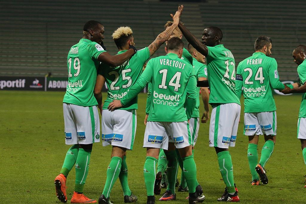 包含马赛客场落败，连战未尝胜绩的词条