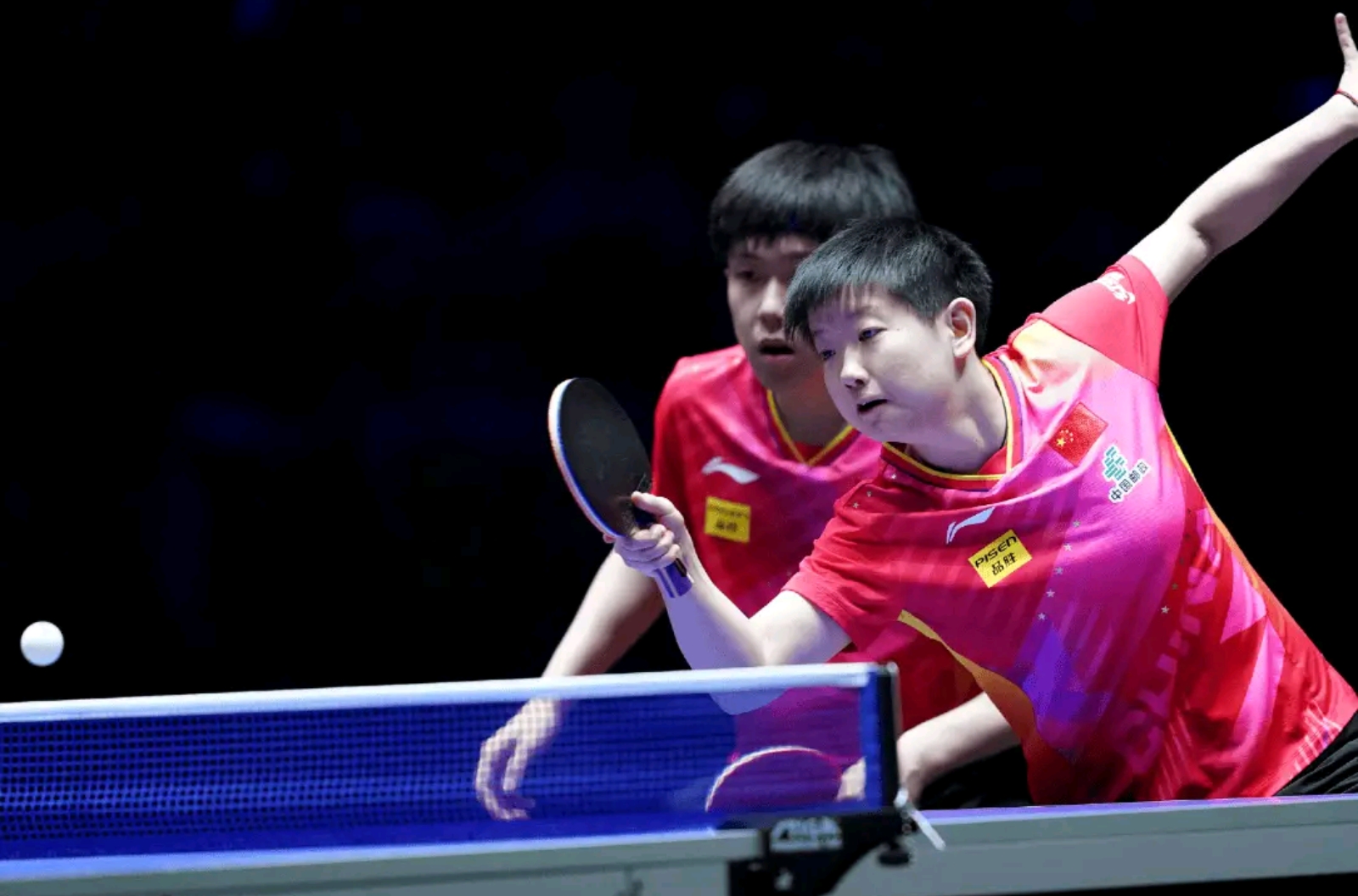 韩国乒乓球队完胜瑞典乒乓球队，波尔三分雨点燃全场的简单介绍