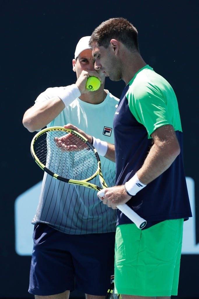 关于西班牙网球队碾压世界网球队，克耶高斯完成帽子戏法的信息